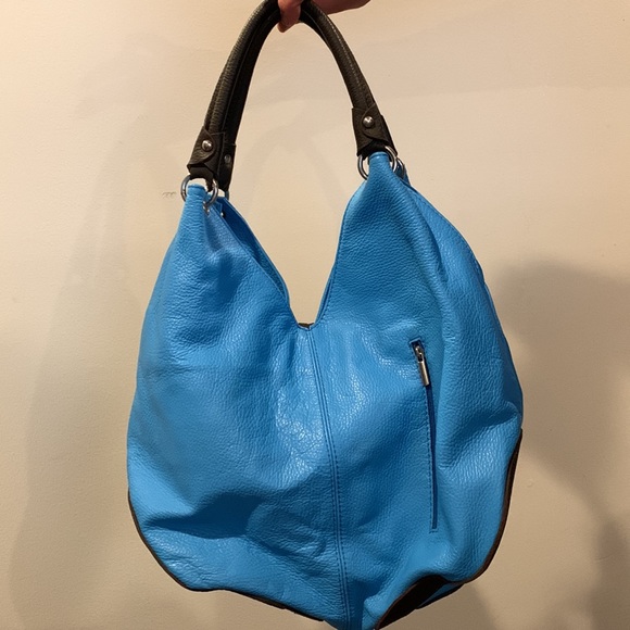 Purse - Picture 2 of 4